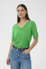 Lizza v-neck pull bright green