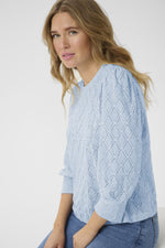 Tio lace blouse soft chambray