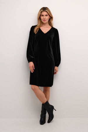 Pativa velvet dress