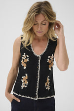 Frust knit vest