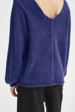 Bergie pull patriot blue