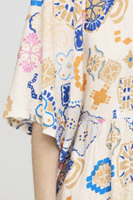 Lancie dress graphic tile