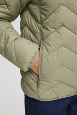 Padding jacket lichtgroen of beige