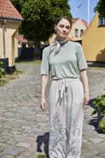 Adara pant desert sage paisley