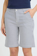 Ena short navy stripe