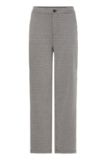 Babett pant fot fudge check