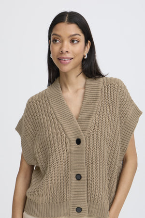 Otinka waistcoat walnut