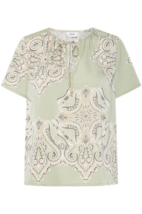 Jannike blouse tea paisley