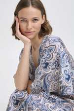 Hilly dress blue paisley