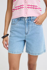 Kannia short light denim