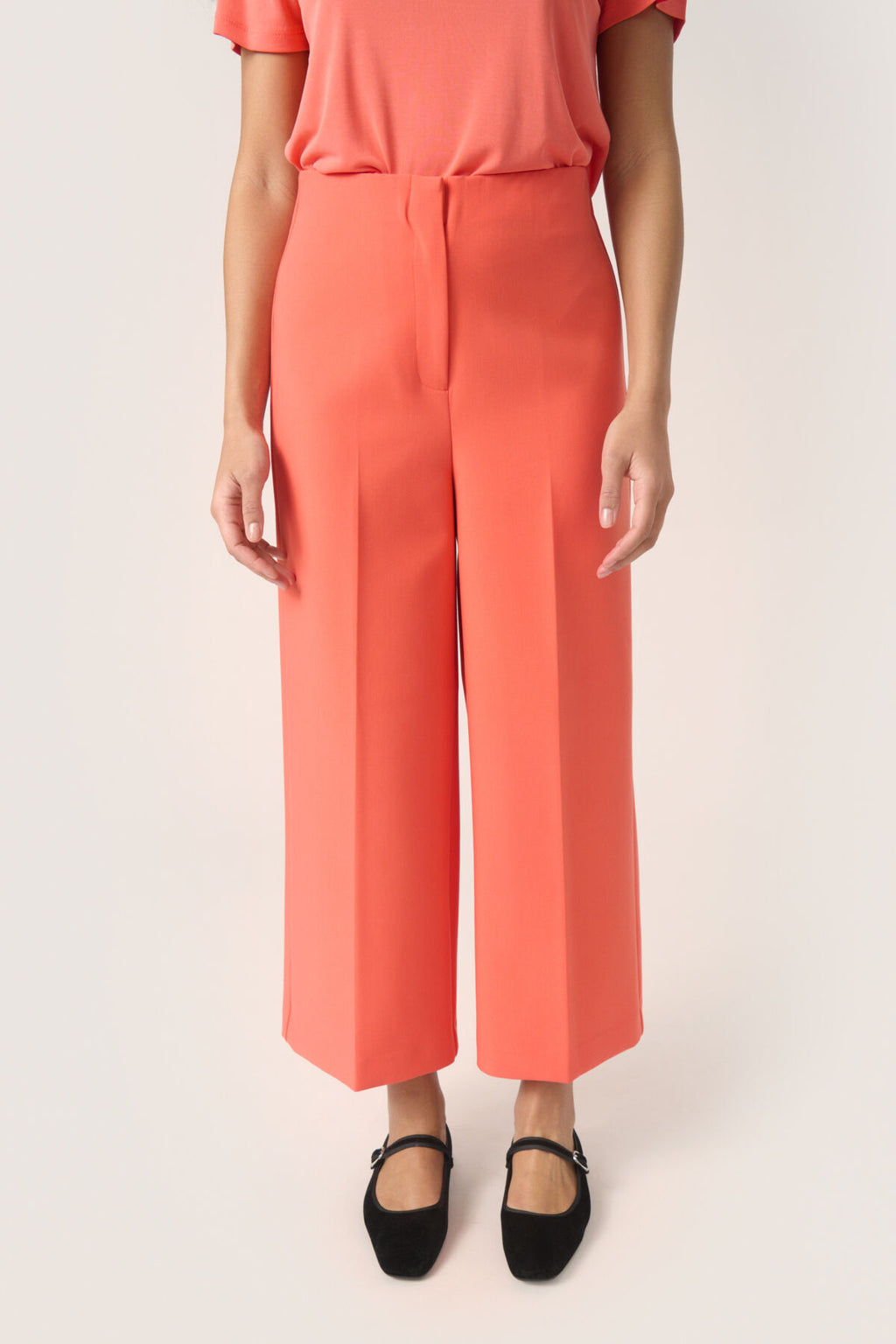 Corinne cropped pant hot coral
