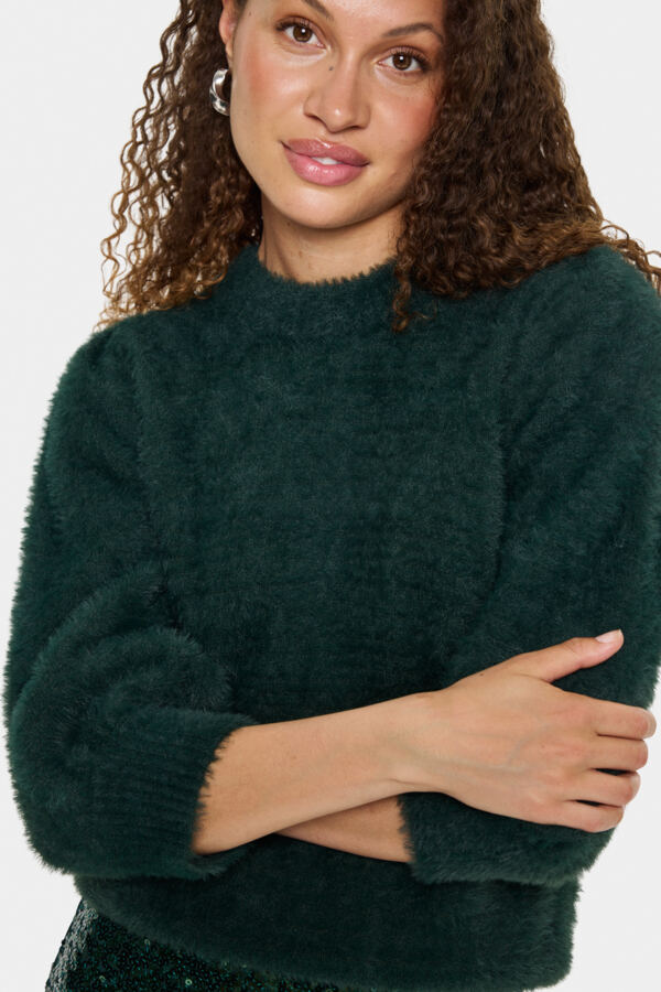 Banni pullover june bug