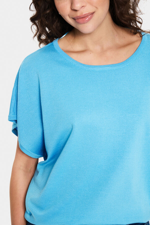 Mila SS pull ethereal blue