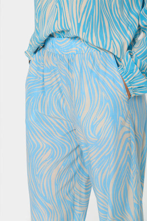 Jessica pant blue leaves