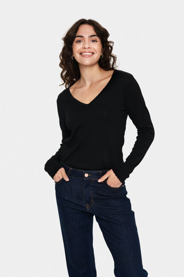Mila v-neck pull zwart