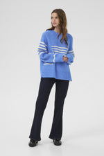 Nicky Kimmy pull victoria blue
