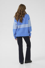 Nicky Kimmy pull victoria blue