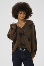 Freya pullover coffee bean