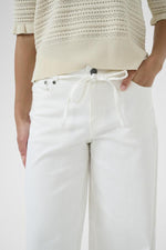 Tali Ami jeans spring gardenia