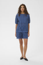 Akeena blouse true navy