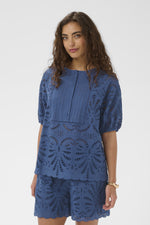 Akeena blouse true navy