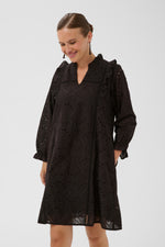 Hally dress black