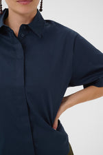 Daiva shirt blue iris