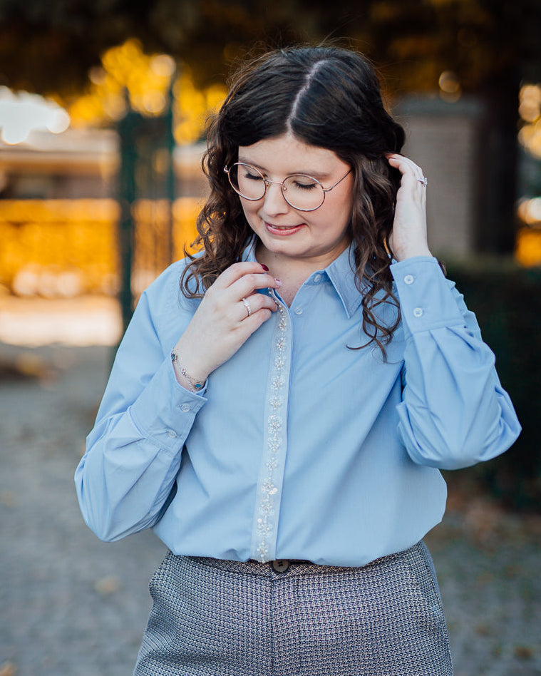 Krista shirt serenity