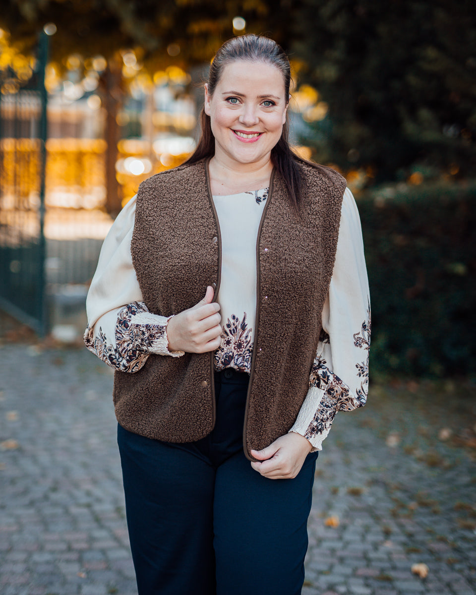 Gwynne waistcoat cocoa