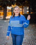 Nicky Kimmy pull victoria blue