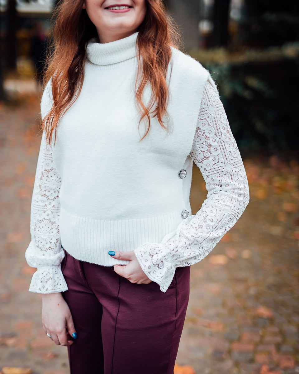 Tiley lace blouse snow