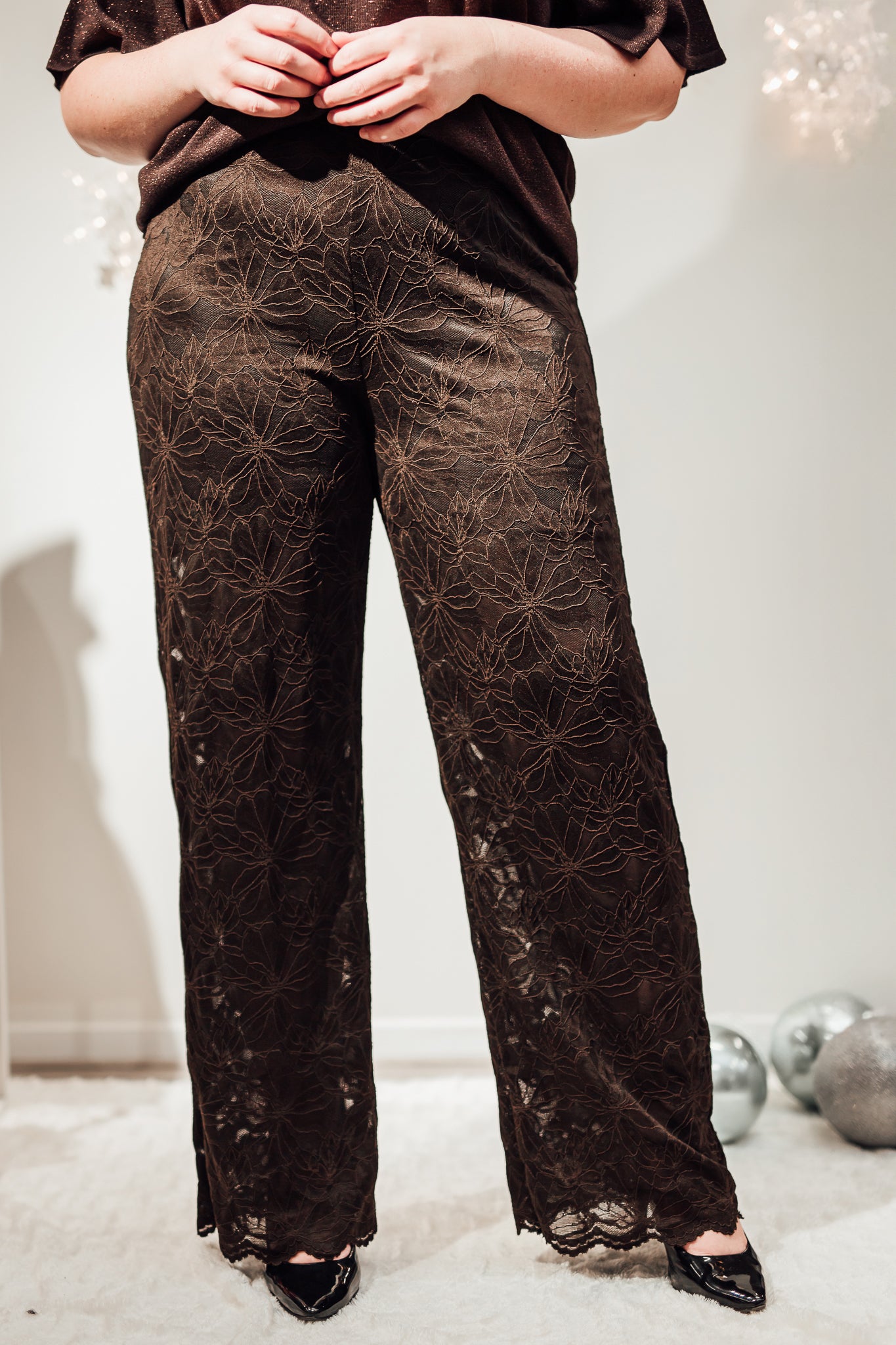 Mirabella lace pant donkerblauw of bruin