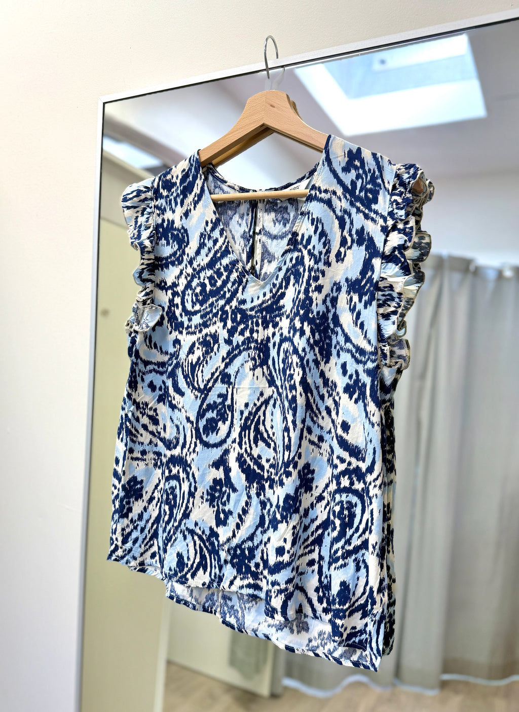 Joella v-neck frill top blue paisley