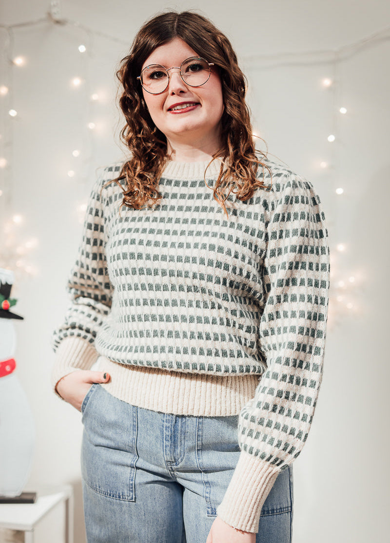 Sigrid life pull cement sea pine