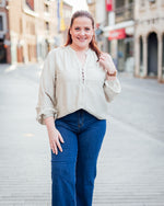 Ikaia v-neck blouse birch melange