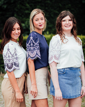 Oma broderie anglaise top (3 kleuren)