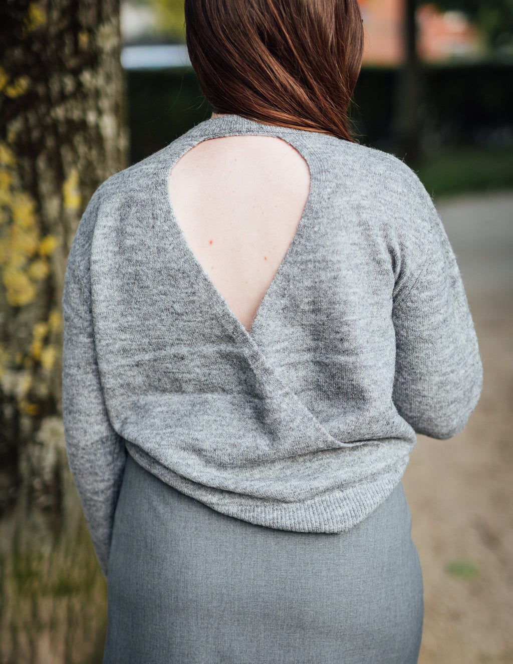 Malene open back pull grey