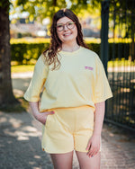 Kate pique short mellow yellow