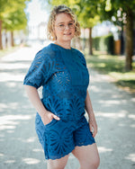 Akeena blouse true navy