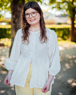 Moni Neda blouse spring gardenia