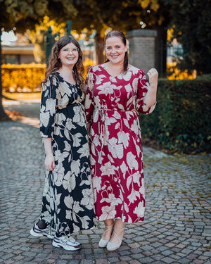 Troya midi dress black of cabernet