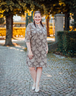 Yana dress canteen