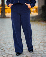 Kate corduroy pant patriot blue