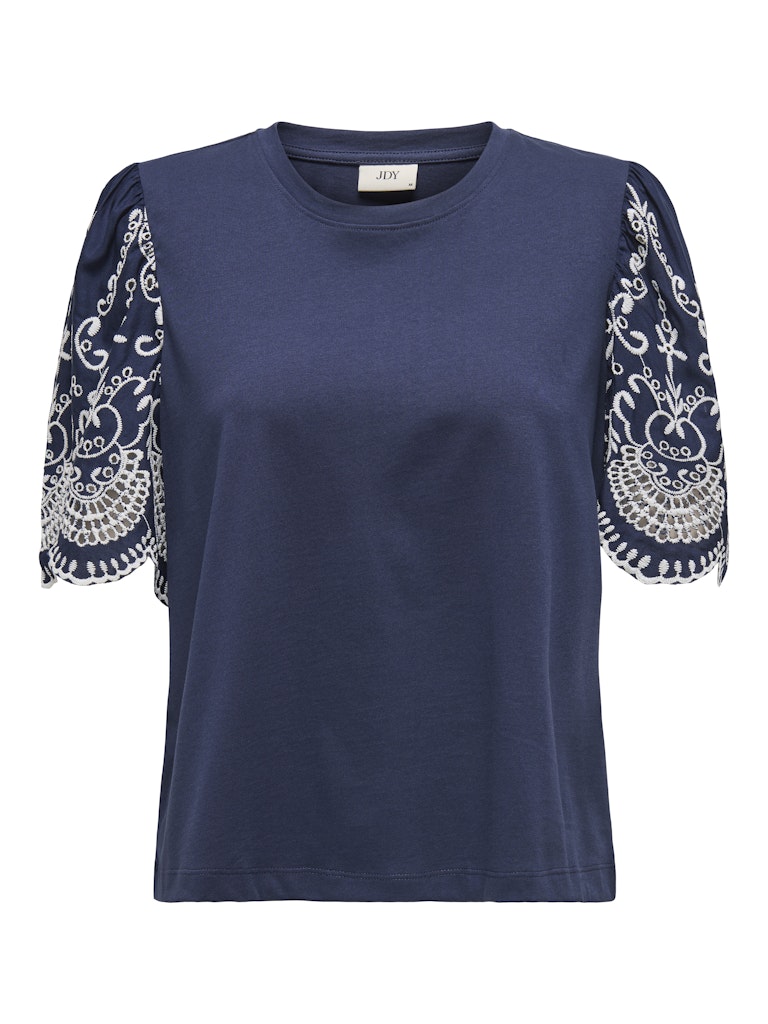 Oma broderie anglaise top (3 kleuren)
