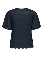 Larna lace top donkerblauw of ecru